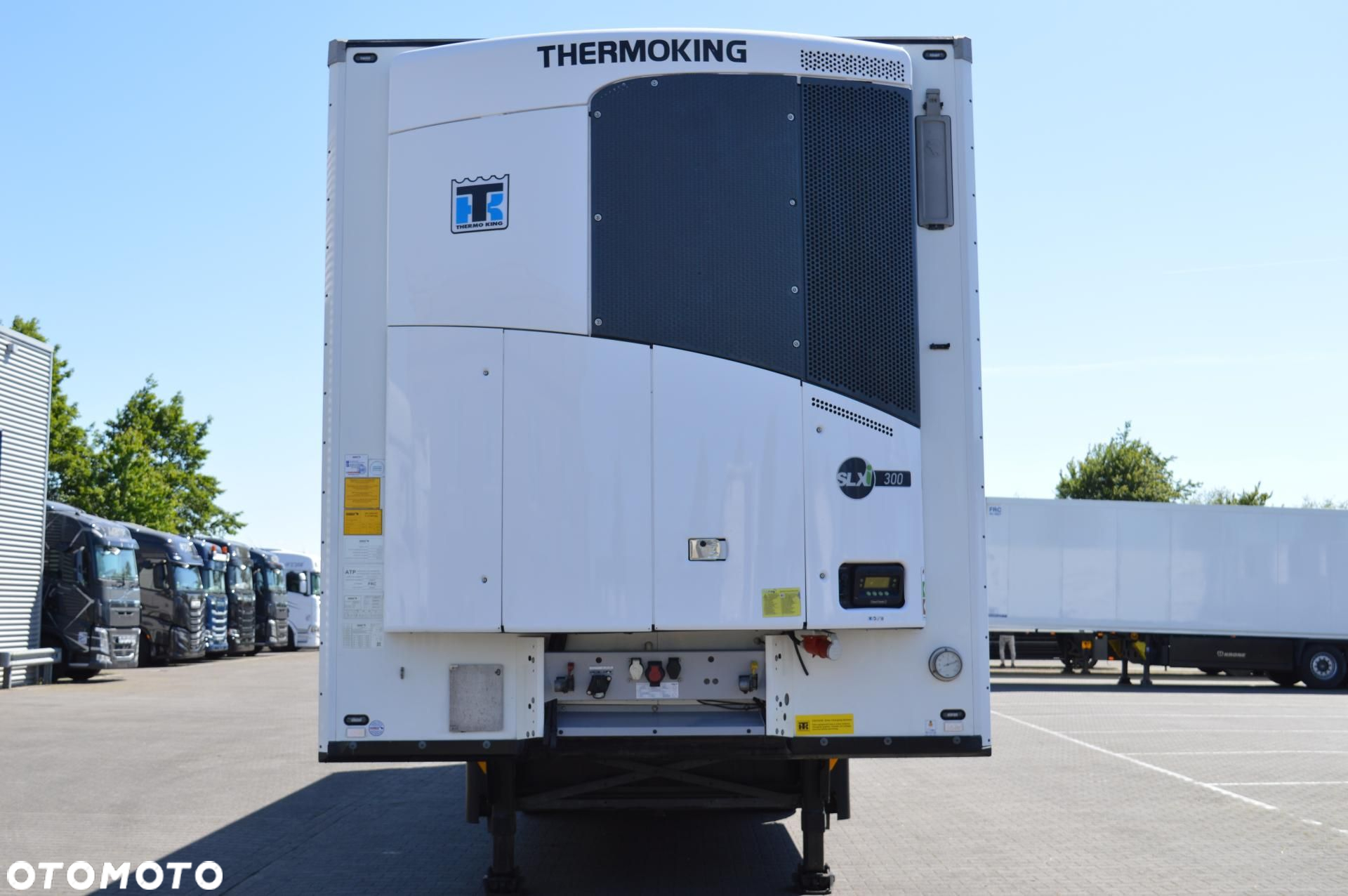 Schmitz Cargobull SKO FP 45 ThermoKing SLXi 300 - 2