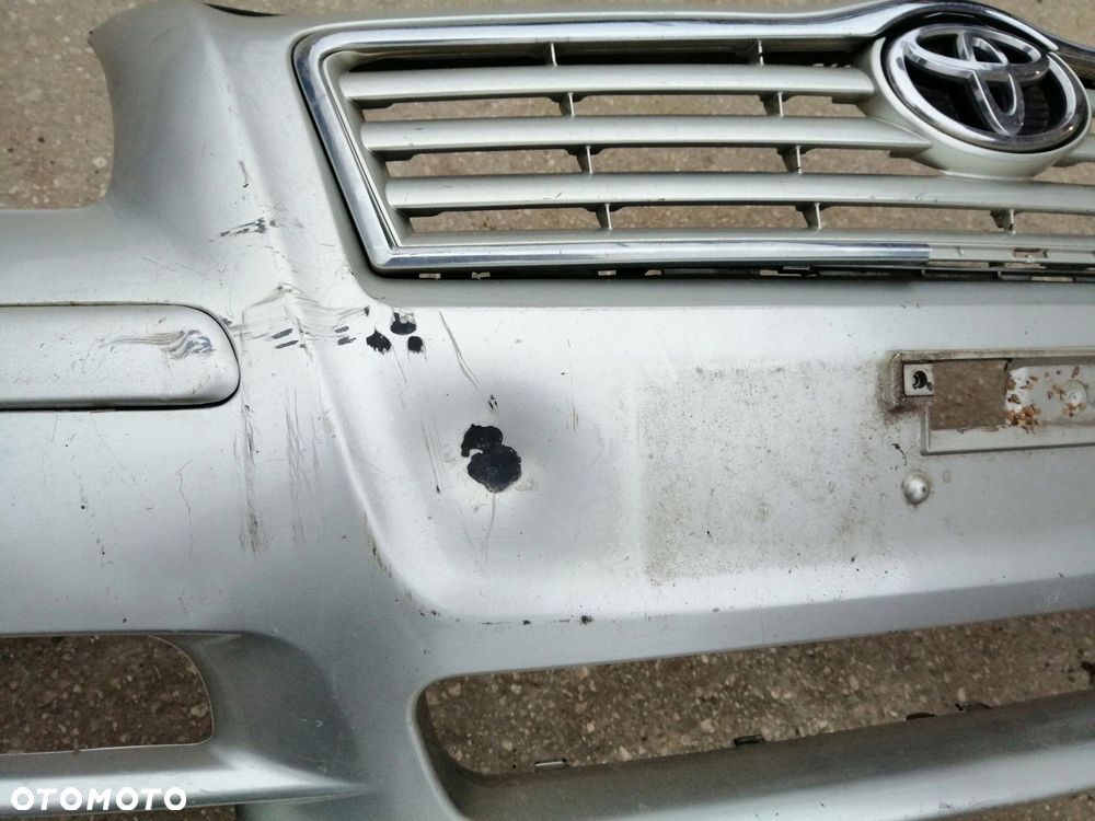 Toyota AVENSIS T25 zderzak przód przedni - 3