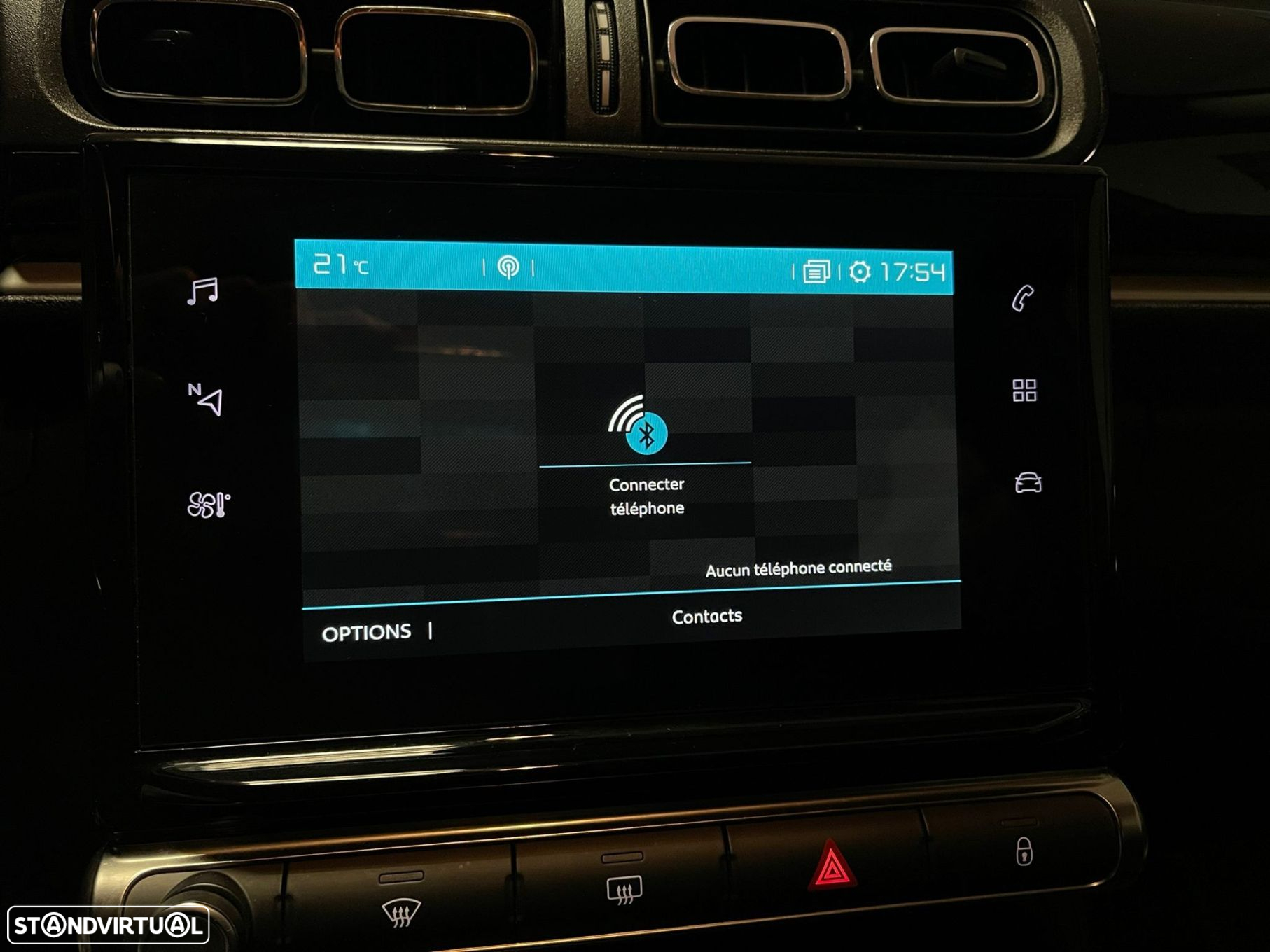 Citroën C3 1.2 PureTech Shine EAT6 - 19