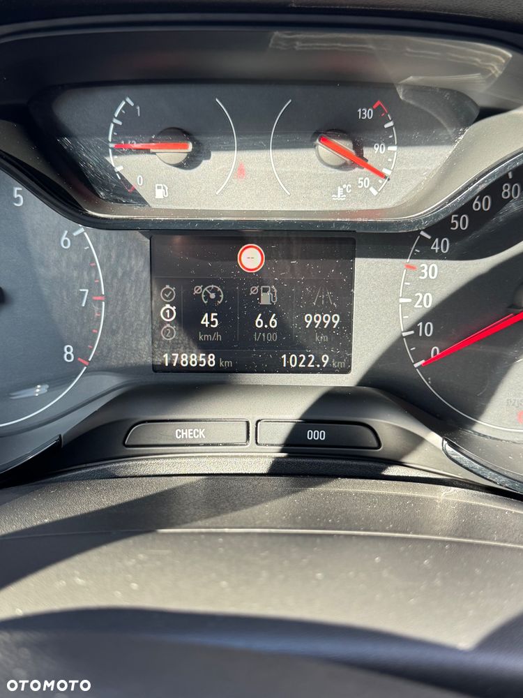 Opel Grandland X 1.2 T GPF Elegance S&S - 17