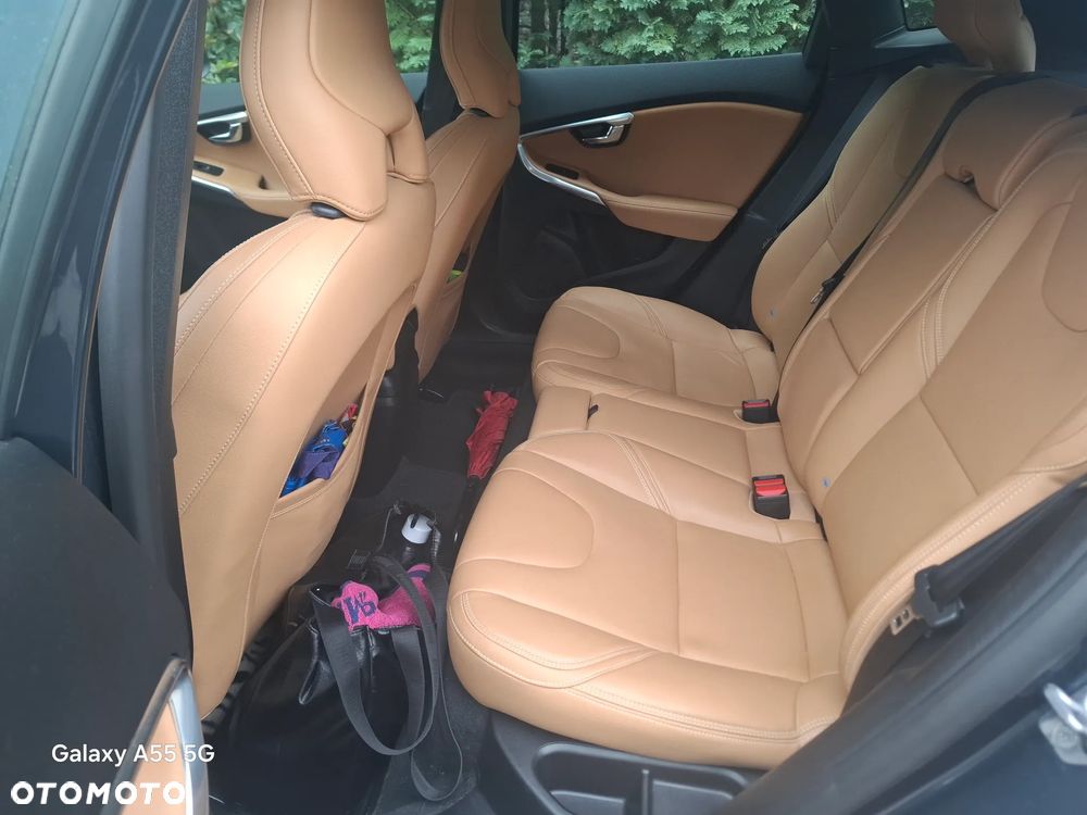 Volvo V40 T3 Drive-E Inscription - 11