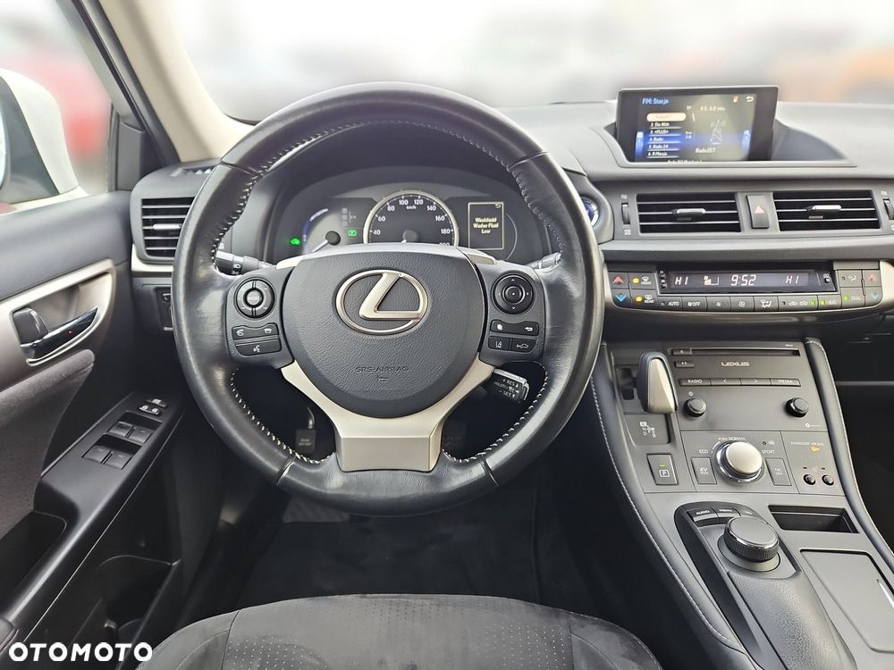 Lexus CT 200h Elegance EU6 - 11