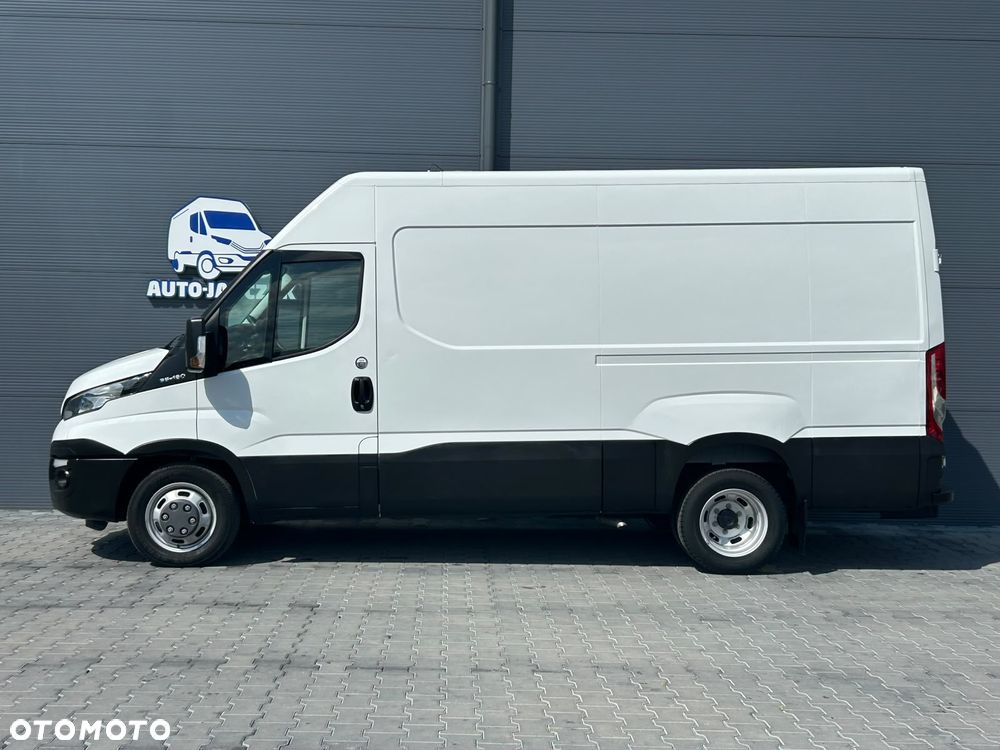 Iveco Daily 35C18 3.0 HPI L3H2 Średniak **Tylko 54tyś. km.**KLIMA**Hak 3,5t.**NA BLIŹNIAKACH**Sprowadzony**2018R** - 5