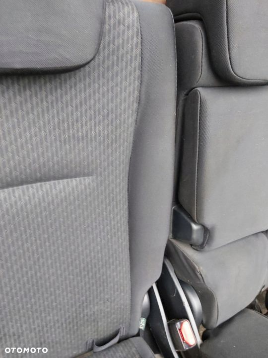 Toyota VERSO S kanapa tył pasy VAN przekładka - 5
