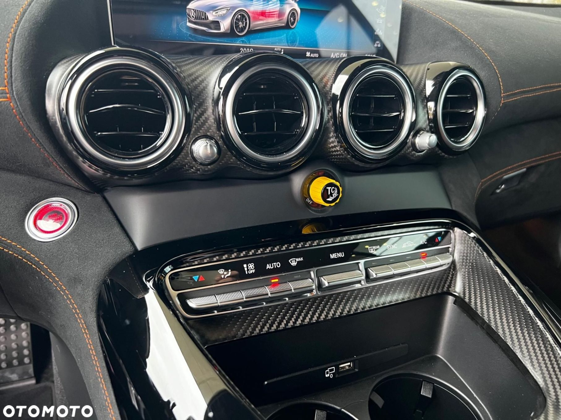 Mercedes-Benz AMG GT - 17