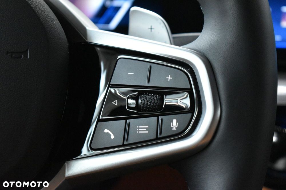 BMW Seria 3 318i M Sport - 15