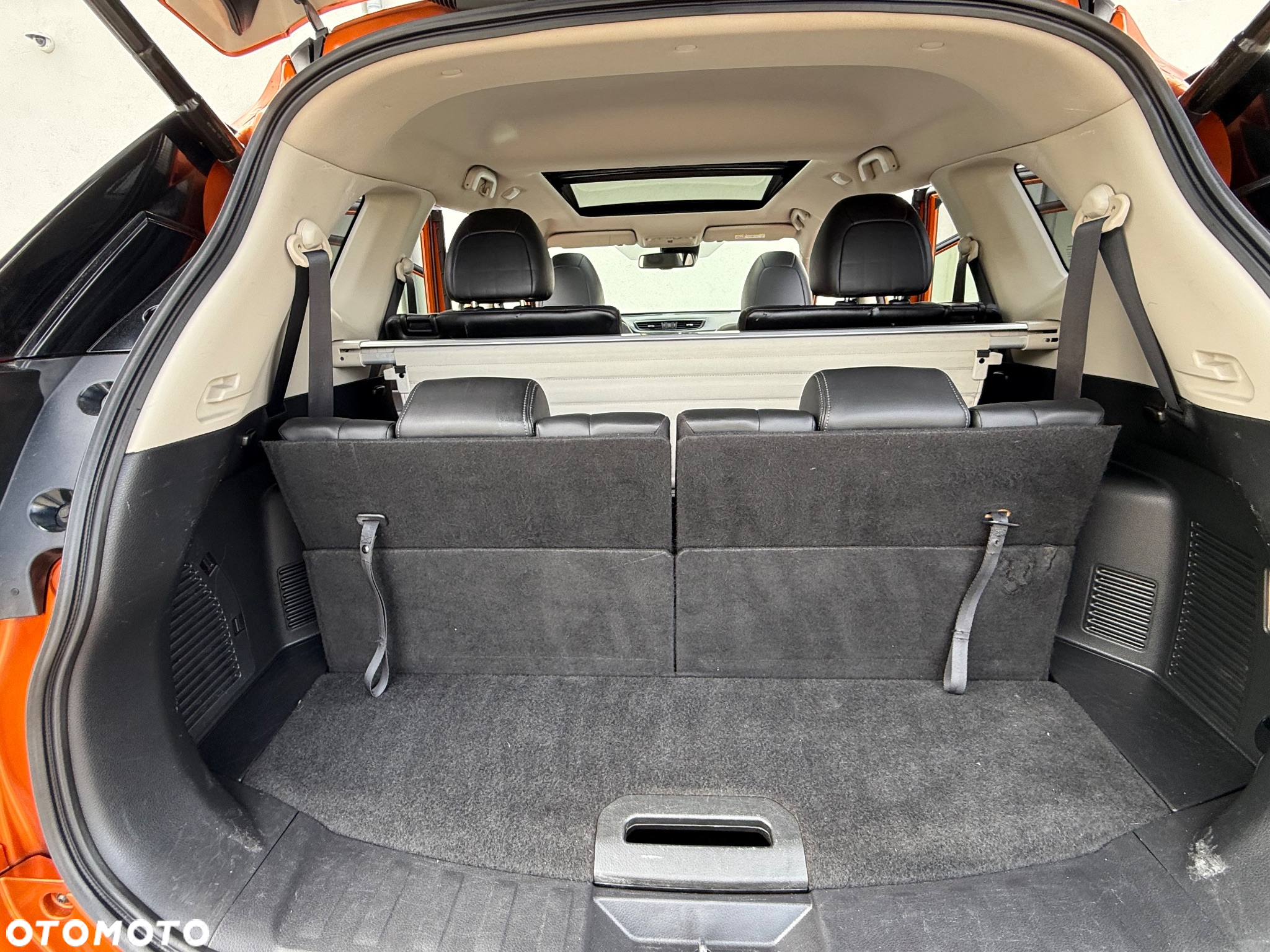 Nissan X-Trail 2.0 dCi Tekna 4WD Xtronic 7os - 28