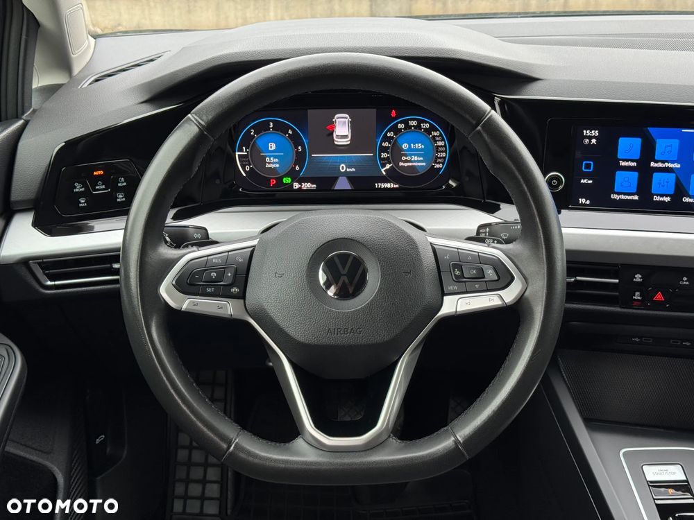 Volkswagen Golf - 12