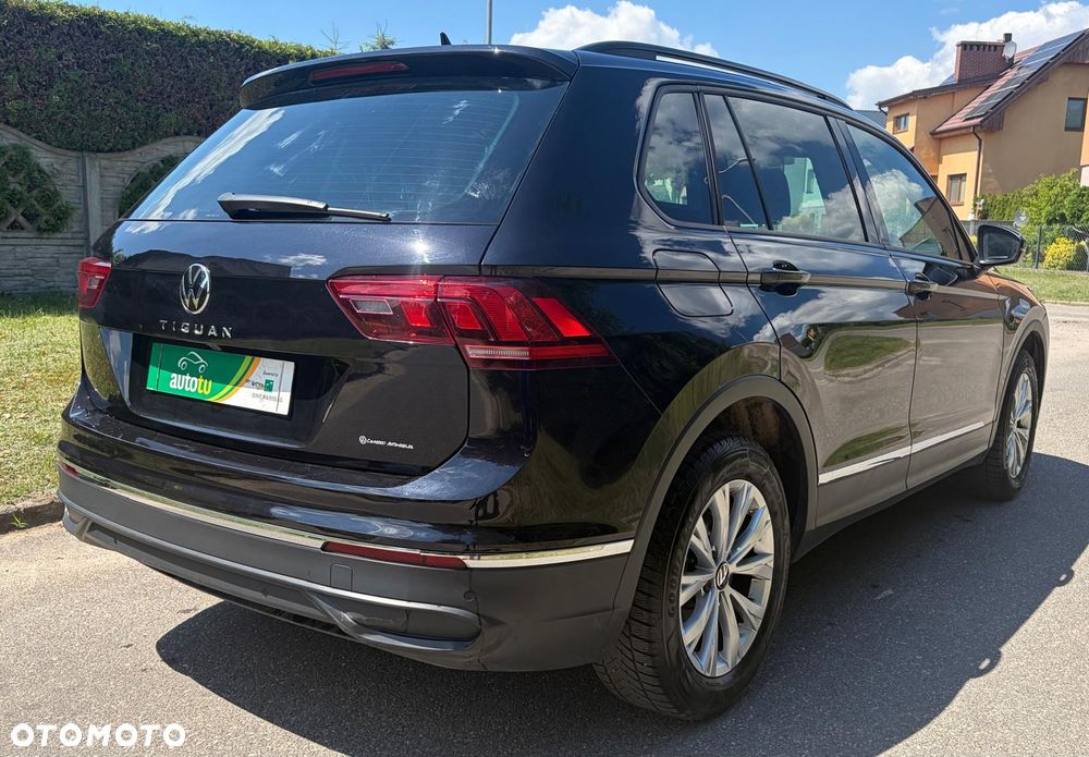 Volkswagen Tiguan - 10