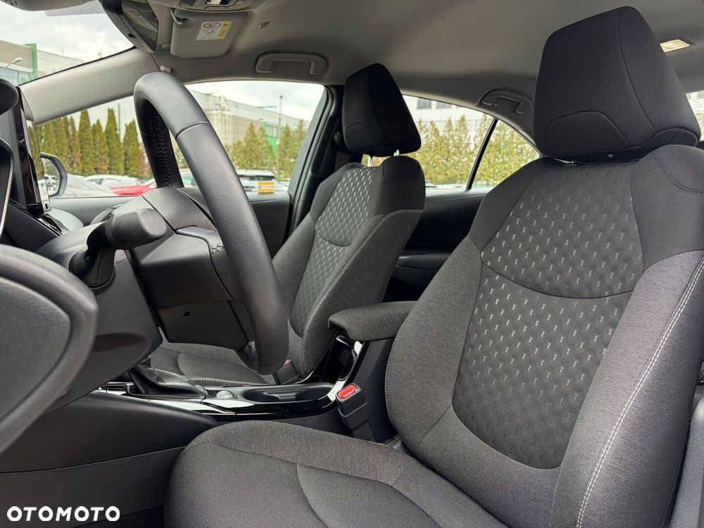Toyota Corolla 1.8 Hybrid Comfort - 38