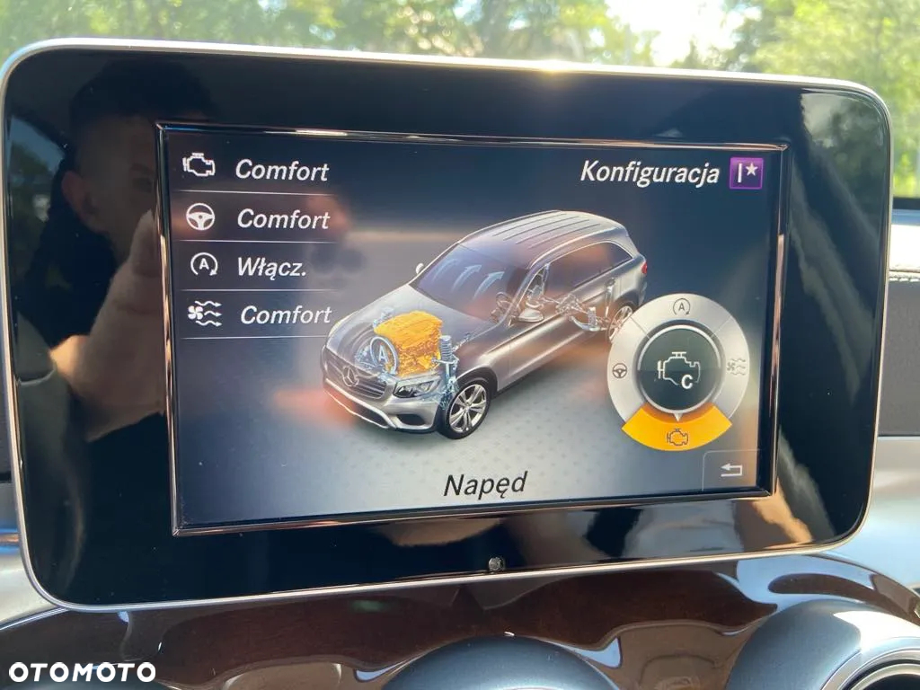 Mercedes-Benz CLA 250 4-Matic - 18