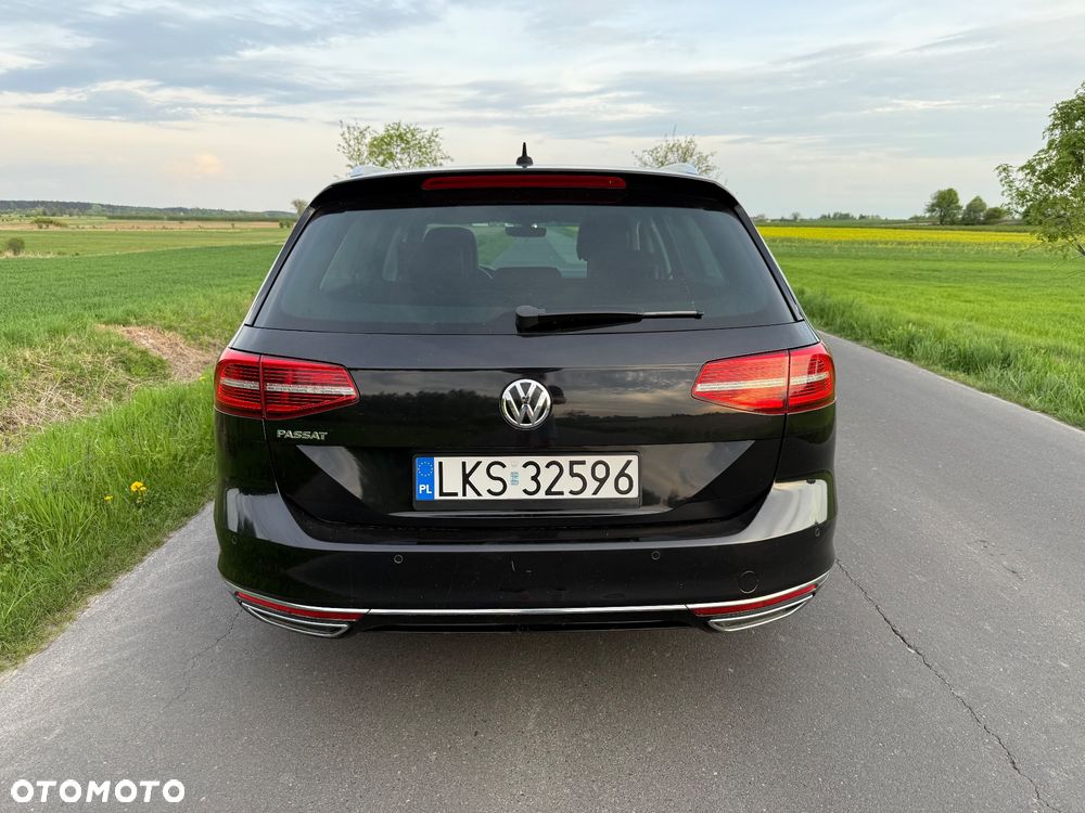 Volkswagen Passat 2.0 TDI 4Mot Elegance DSG - 8