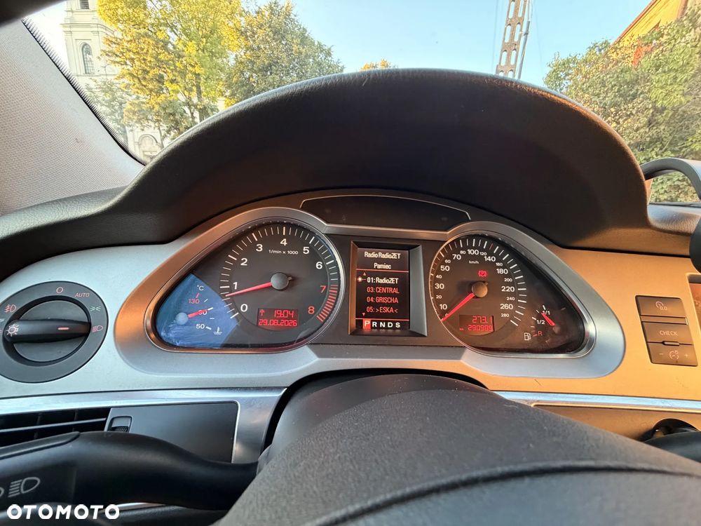 Audi A6 Avant - 11