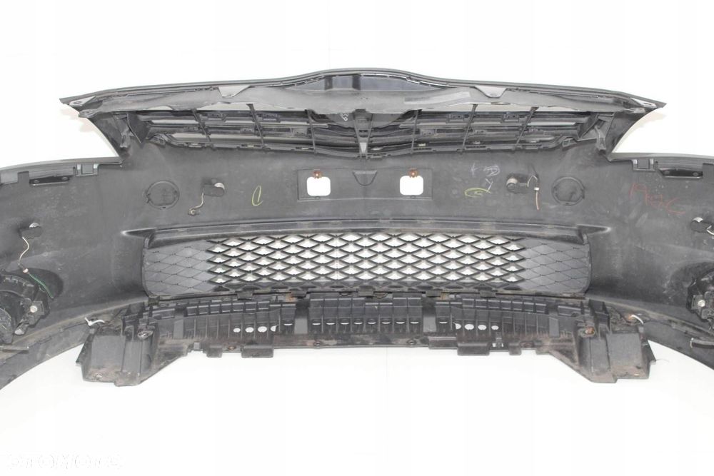 ZDERZAK PRZÓD PRZEDNI TOYOTA AURIS I LIFT 09-12R 209 - 12