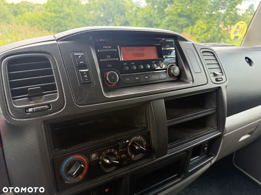 Renault Maxity - 14