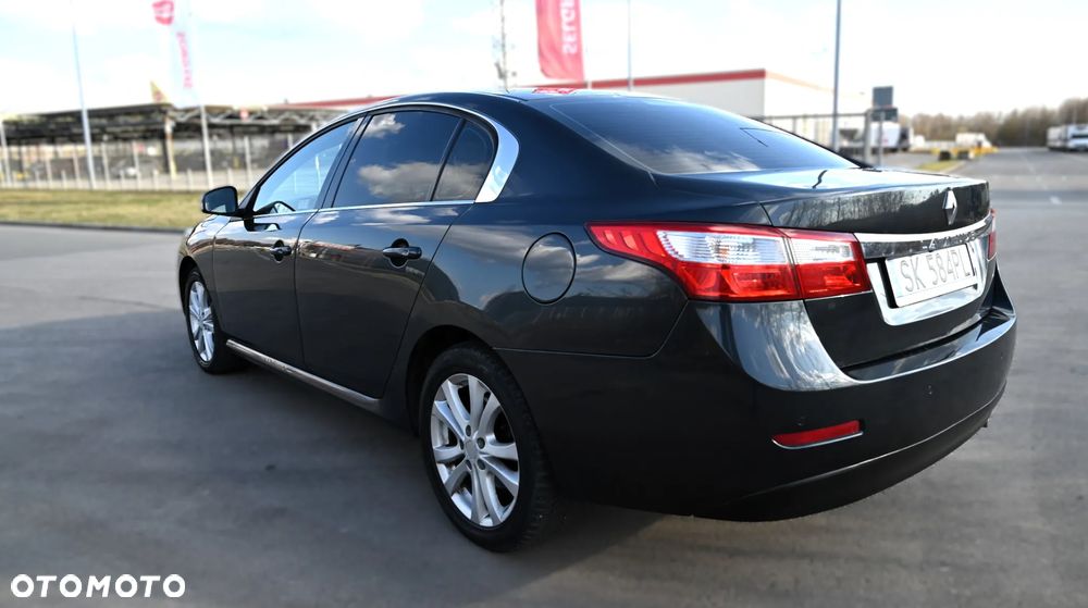 Renault Latitude - 11