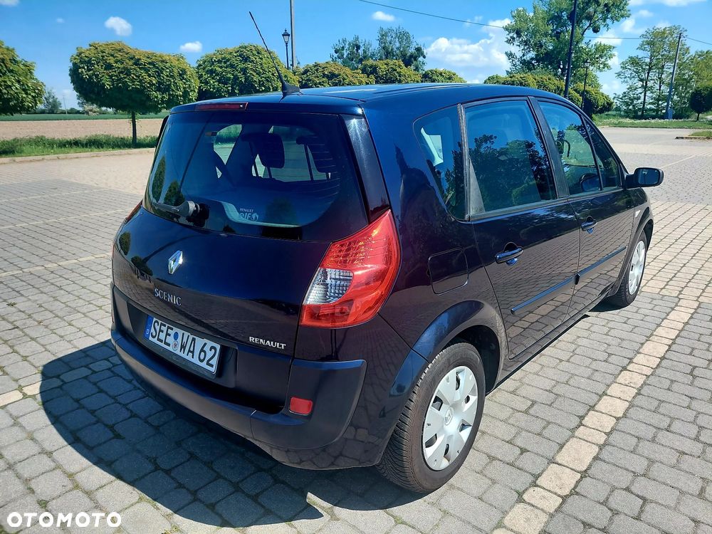 Renault Scenic 1.6 16V Confort Expression - 5