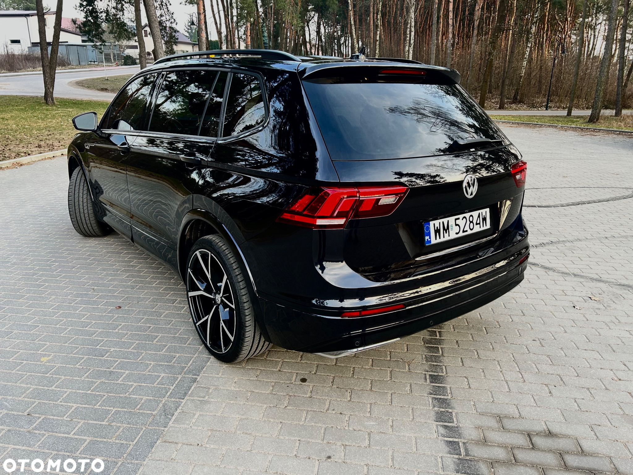 Volkswagen Tiguan 2.0 TSI 4Mot R-Line DSG - 25