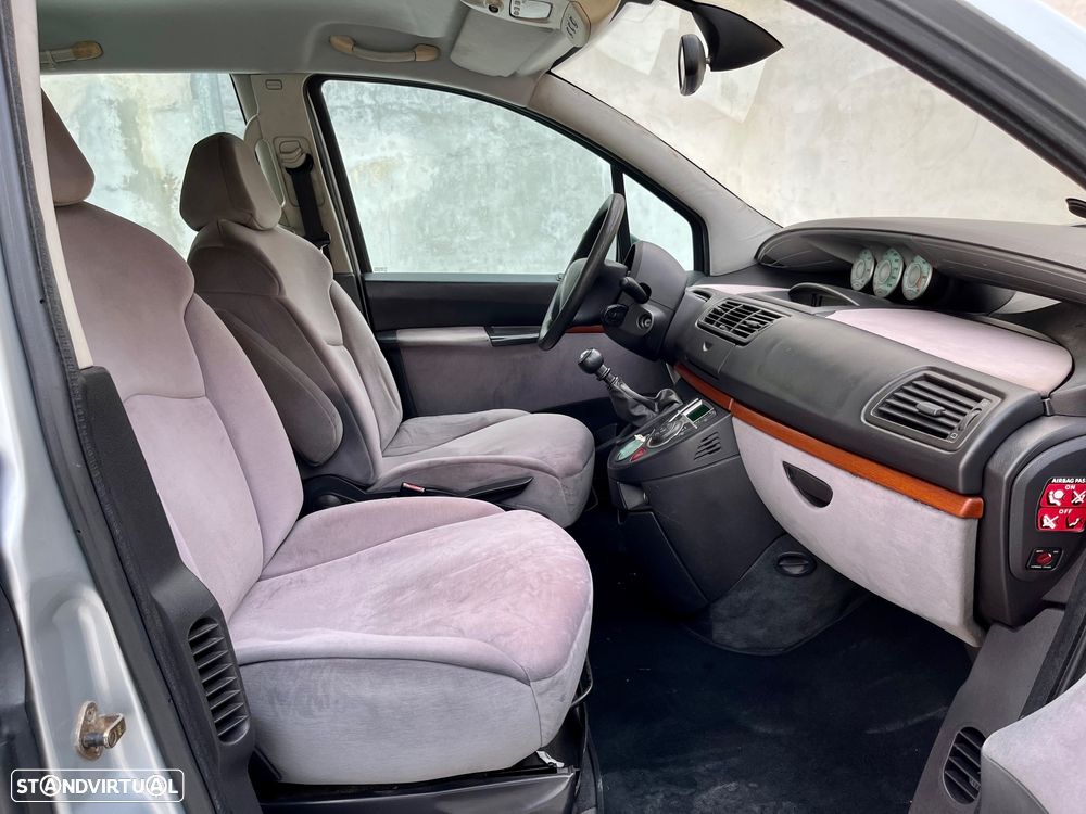 Citroën C8 2.0 HDi 16V SX 7L. - 24
