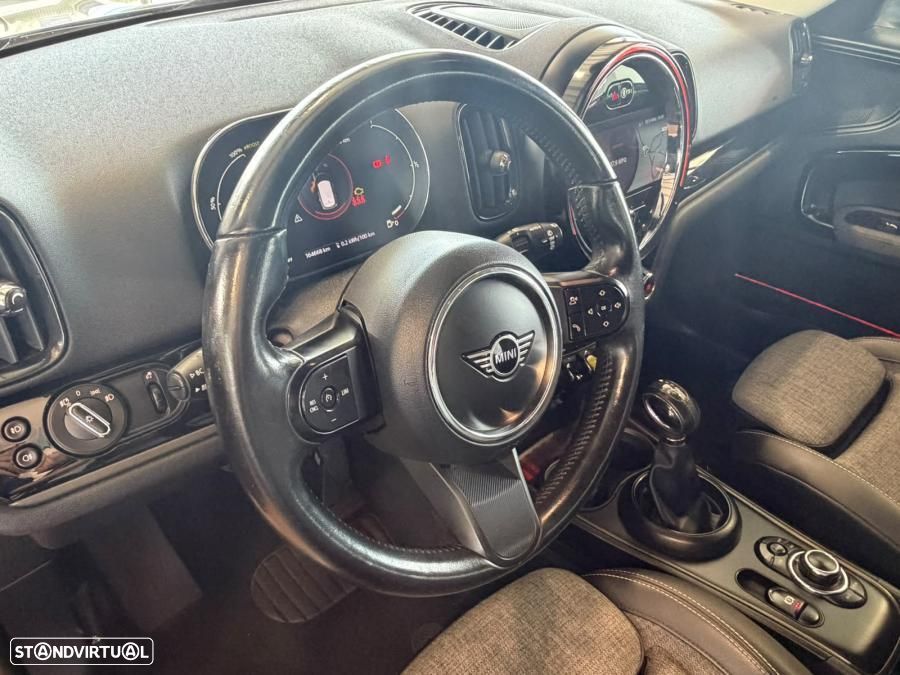 MINI Countryman Cooper SE ALL4 Auto - 8