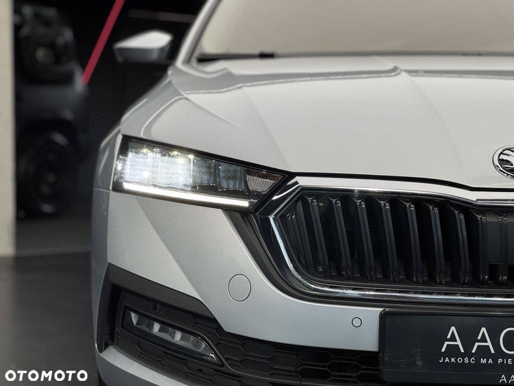 Skoda Octavia 2.0 TDI Ambition DSG - 40