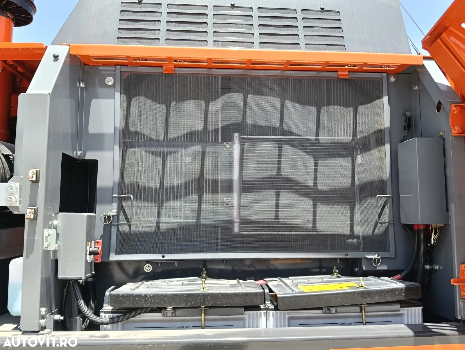 Hitachi Zaxis 350 - 7G, An 2025, Made in Japan - 10