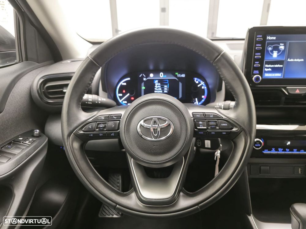 Toyota Yaris Cross 1.5 HDF Comfort Plus - 11