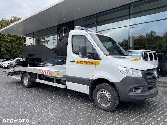 Mercedes-Benz Sprinter - 1