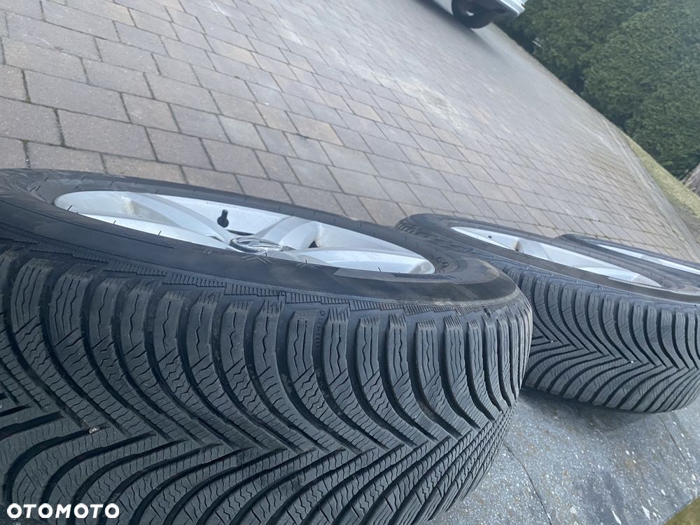 Volkswagen Tiguan 2.0 TDI 4Mot R-Style DSG - 24