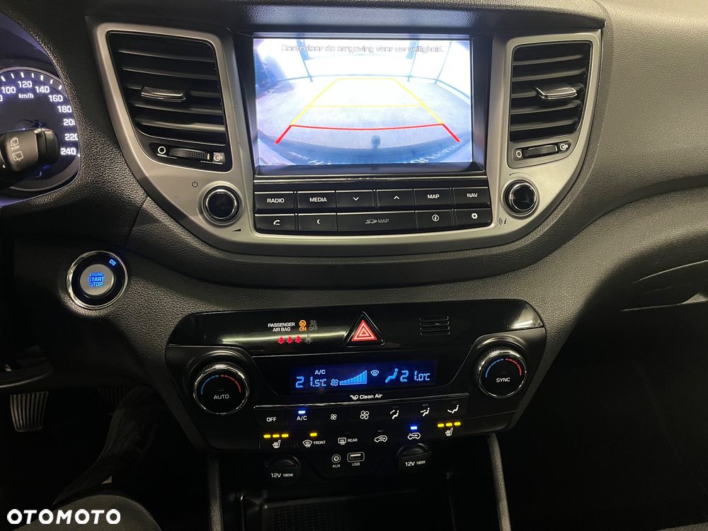 Hyundai Tucson blue 1.7 CRDi 2WD Intro Edition - 17