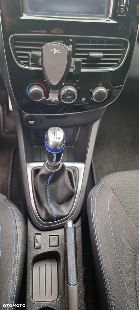 Renault Clio - 20