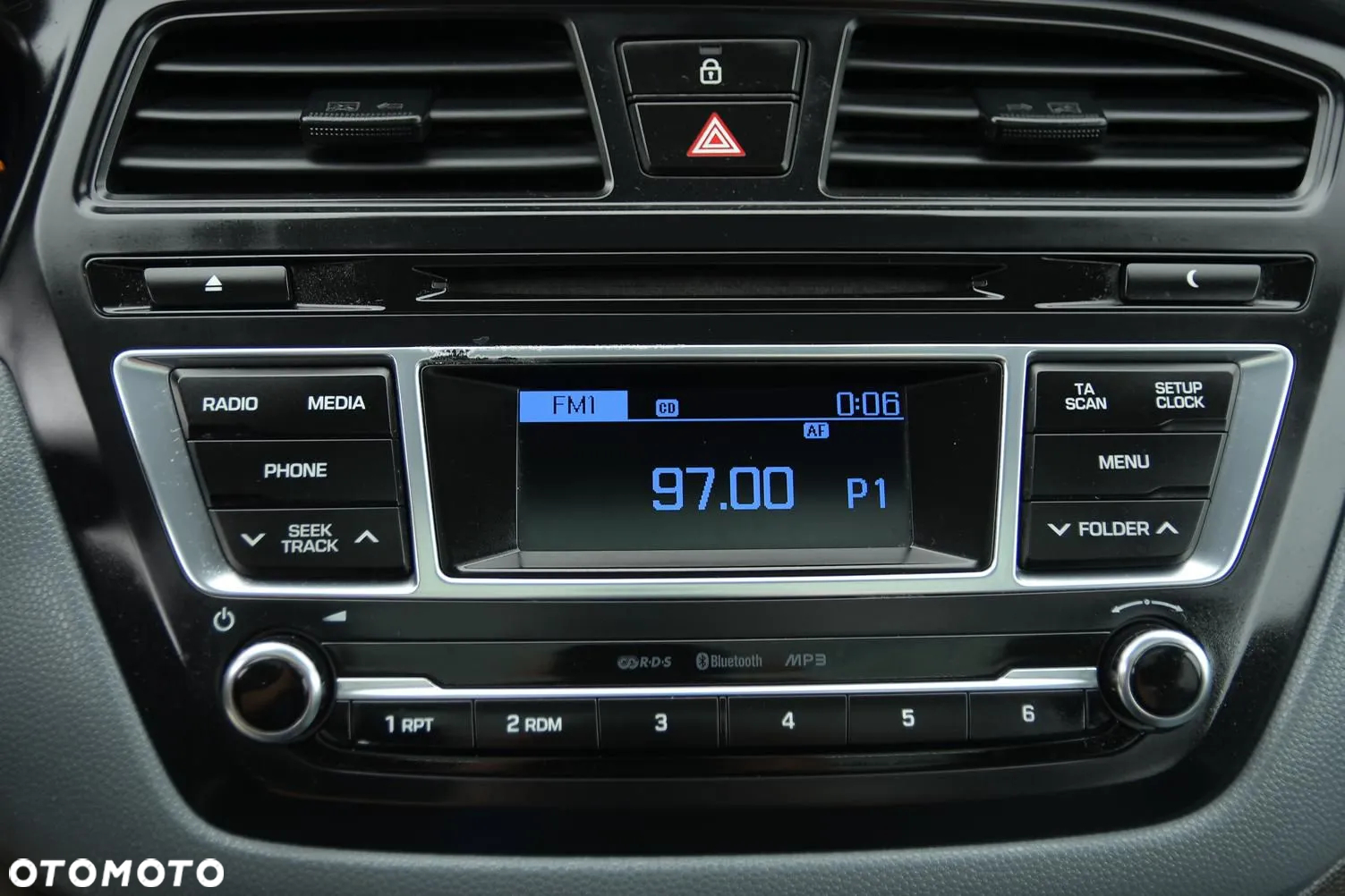 Hyundai i20 1.4 Trend - 9