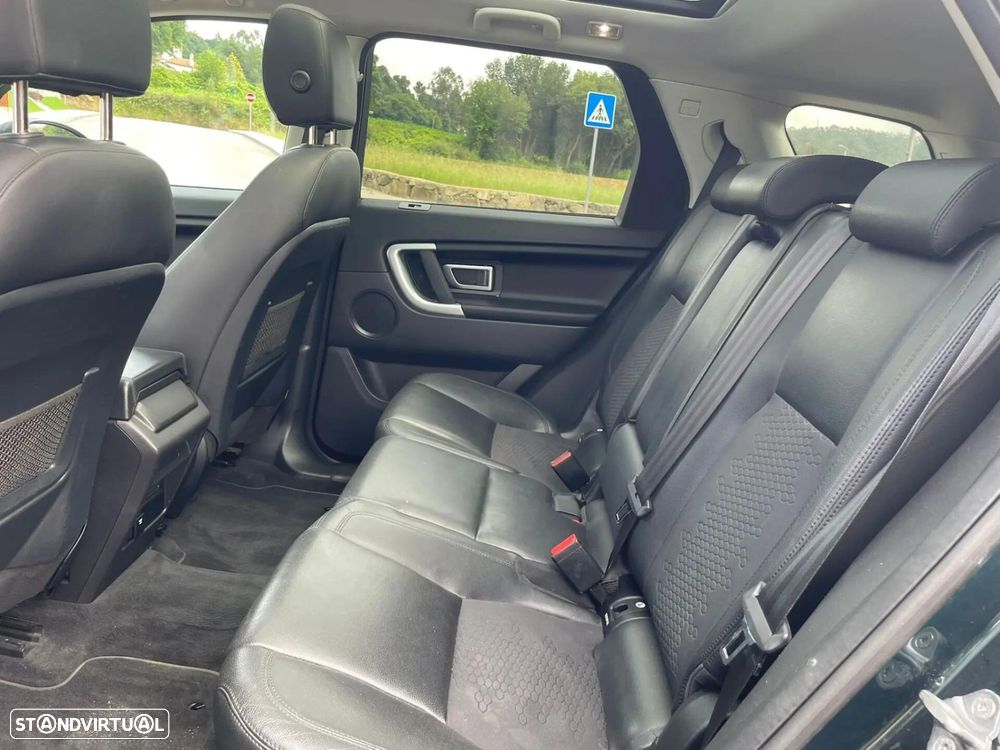 Land Rover Discovery Sport - 21