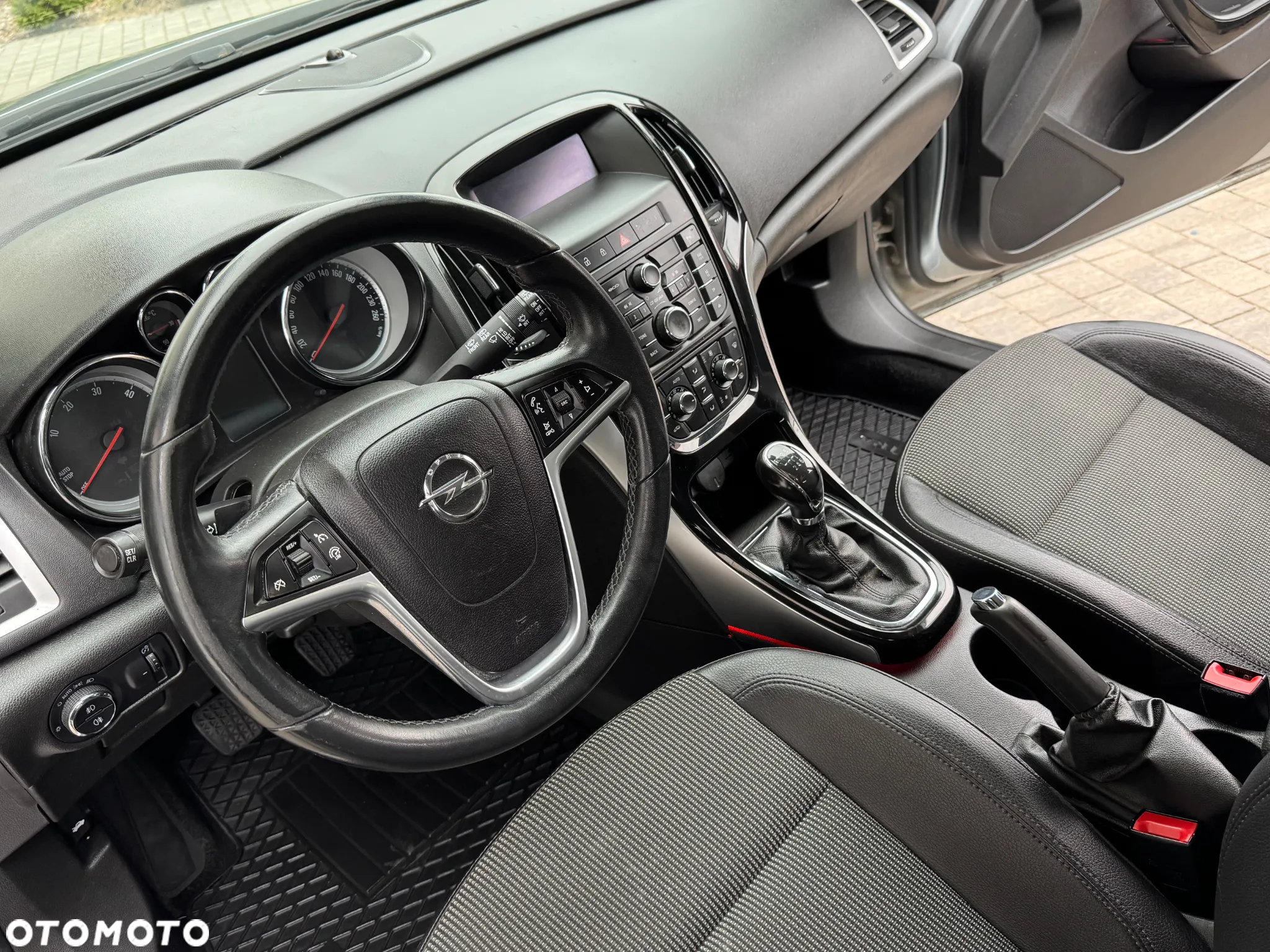 Opel Astra IV 1.6 CDTI Sport - 16