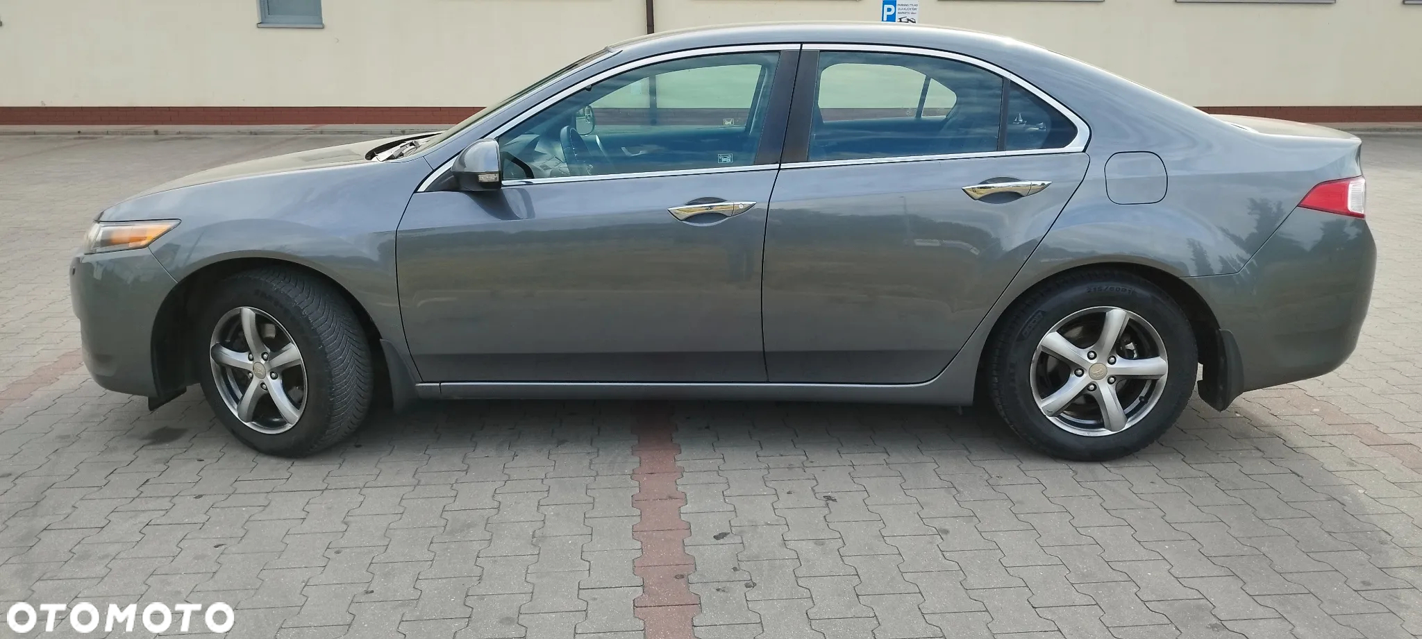 Honda Accord 2.0 Elegance - 8