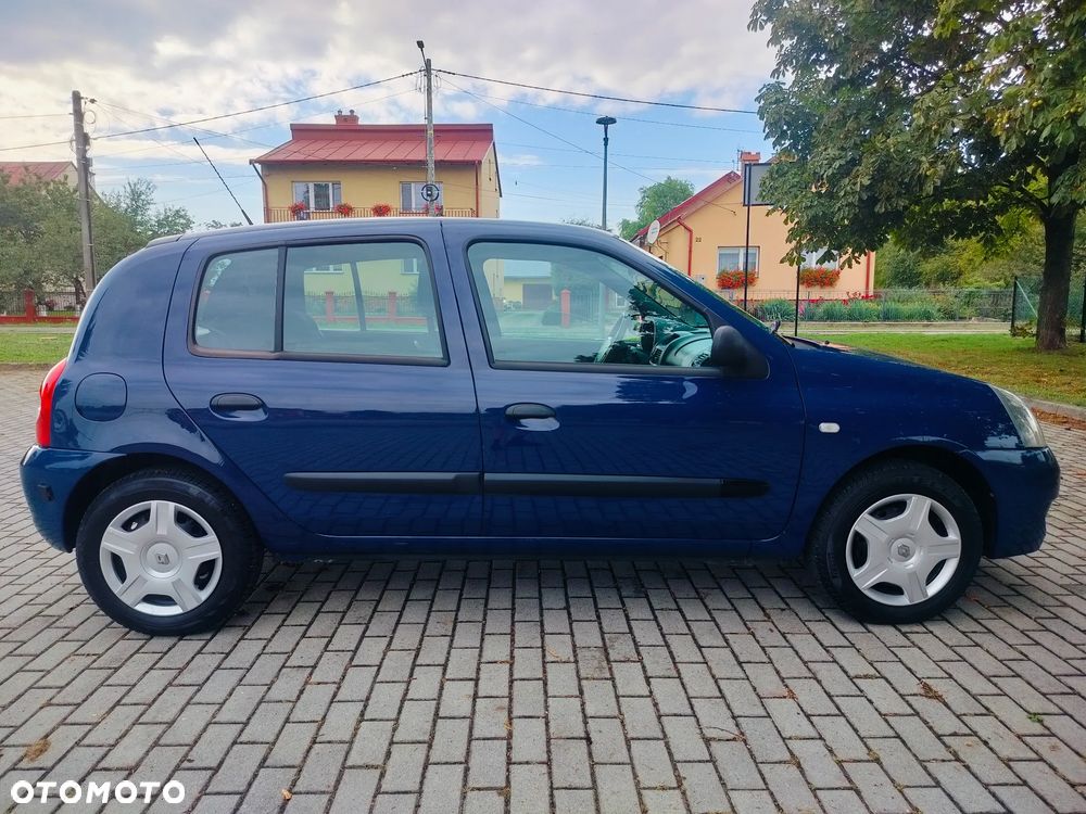 Renault Clio 1.2 16V Expression - 10