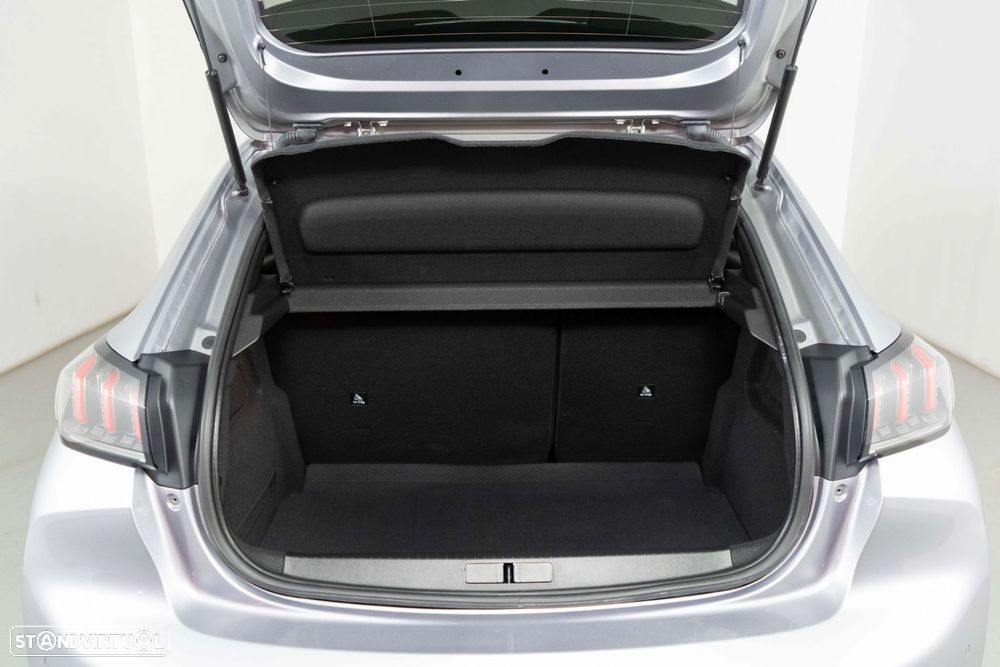 Peugeot e-208 50 kWh Allure Pack - 13