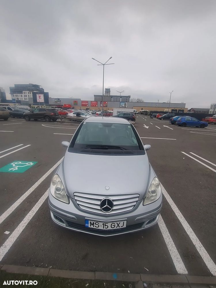 Mercedes-Benz B 200 - 5