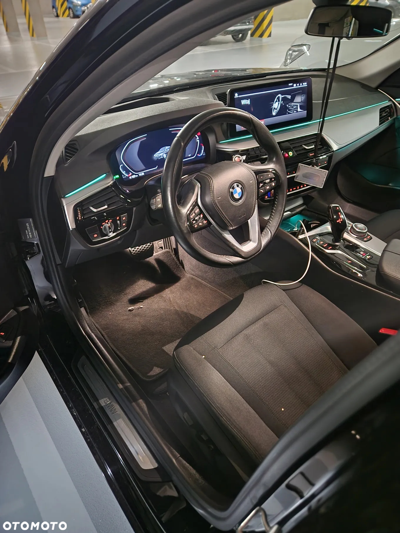 BMW Seria 5 520d Touring - 5
