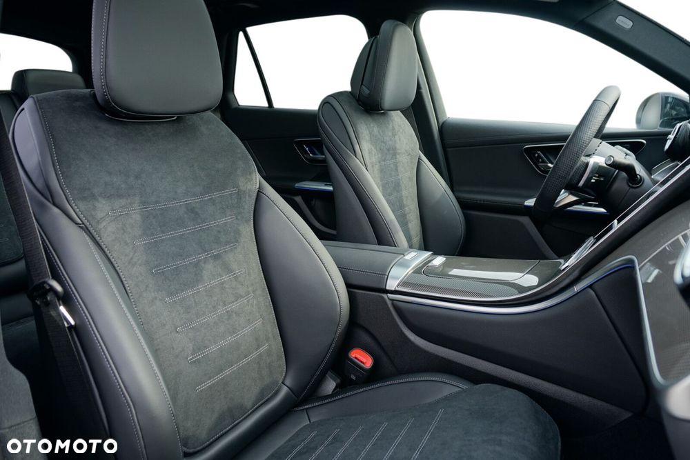 Mercedes-Benz GLC - 17