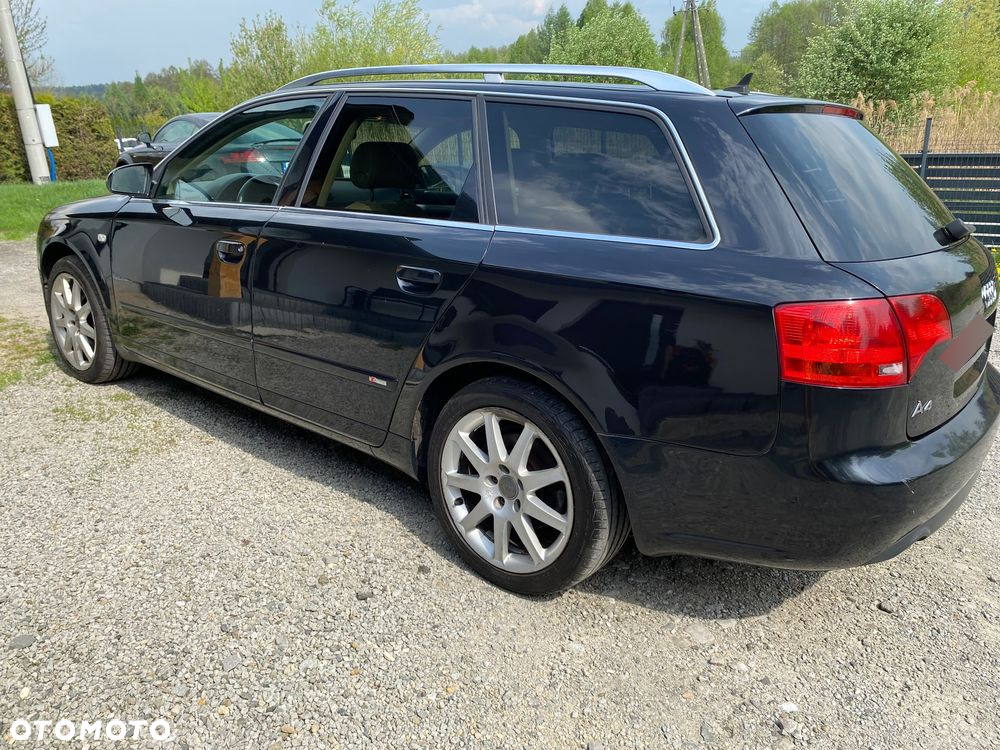 Audi A4 Avant 3.0 TDI Quattro - 24