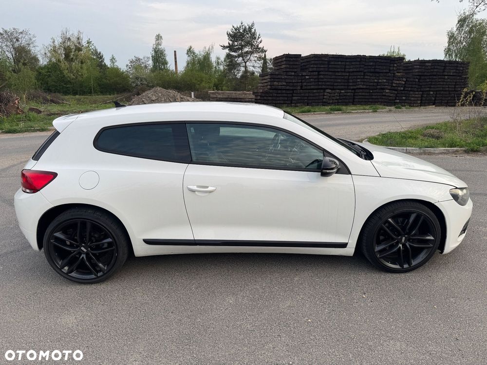 Volkswagen Scirocco - 3