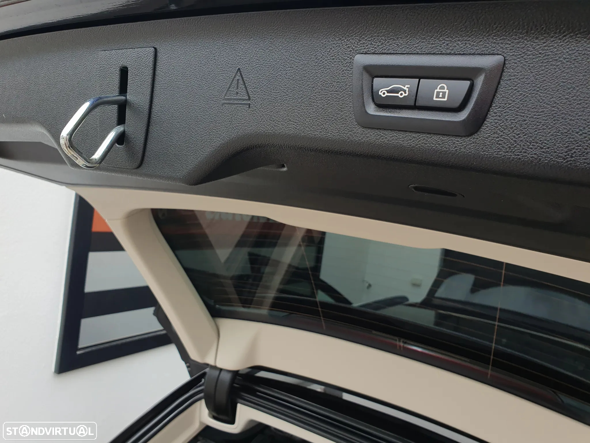 BMW 525 d Touring Aut. Luxury Line - 24