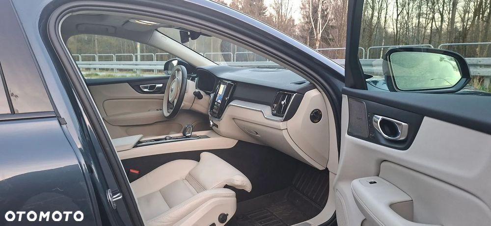 Volvo V60 - 15