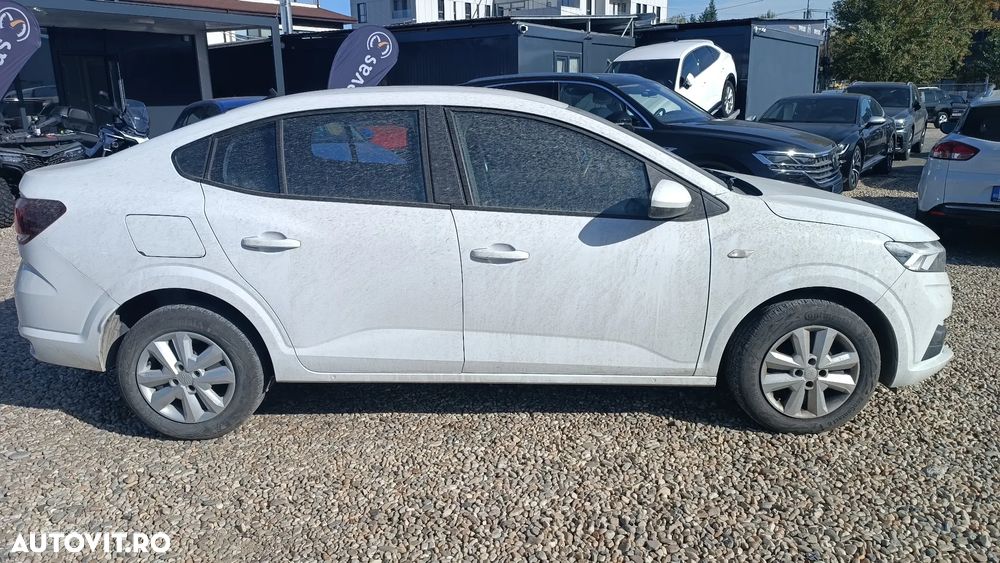 Dacia Logan TCe 90 MT6 Prestige - 4