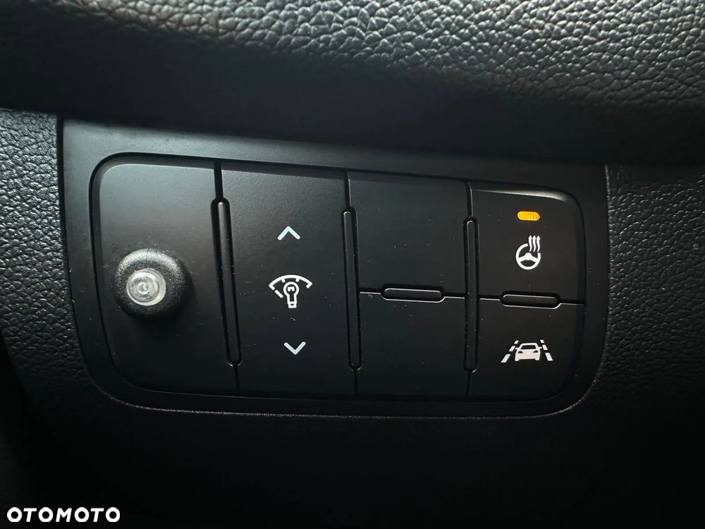 Kia ProCeed 1.6 T-GDI GT - 28