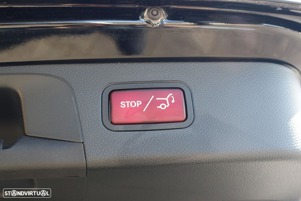 Mercedes-Benz GLC 300 e 4Matic - 39