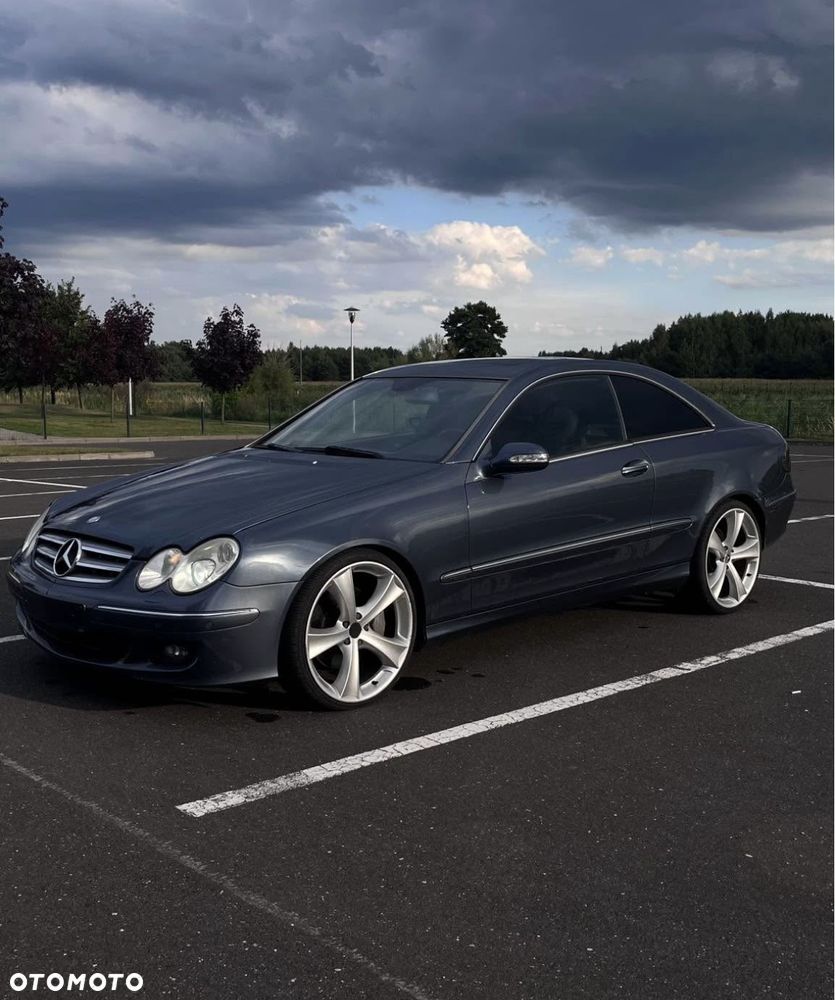 Mercedes-Benz CLK - 1