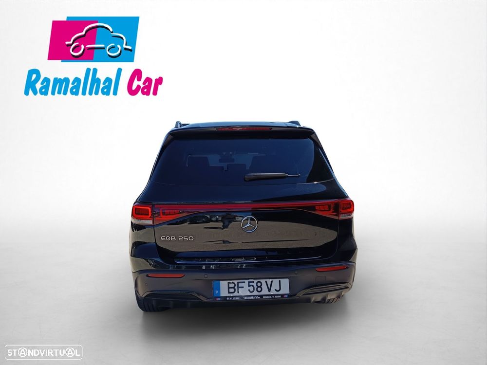Mercedes-Benz EQB 250 AMG Line - 7