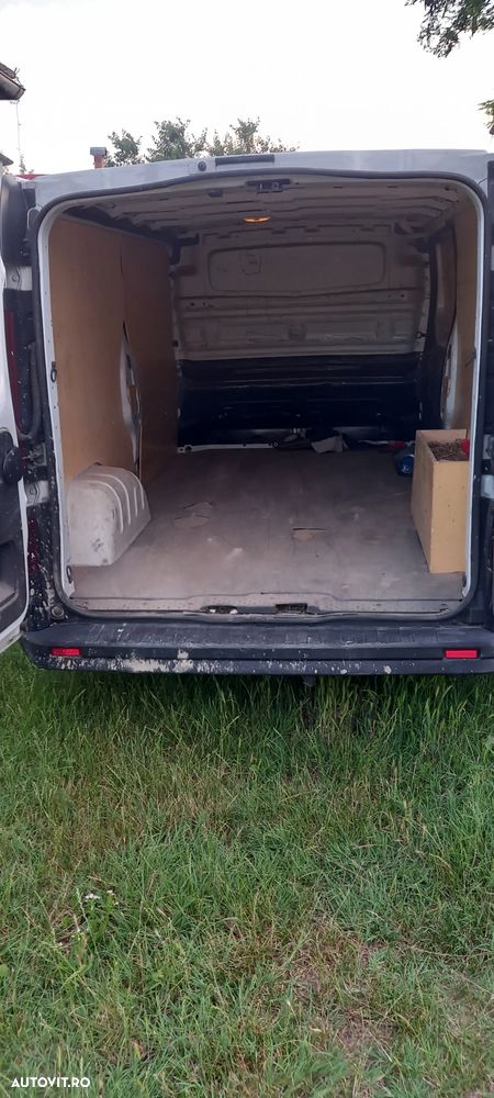 Renault Trafic Grand Combi L2H1 Authentique - 9